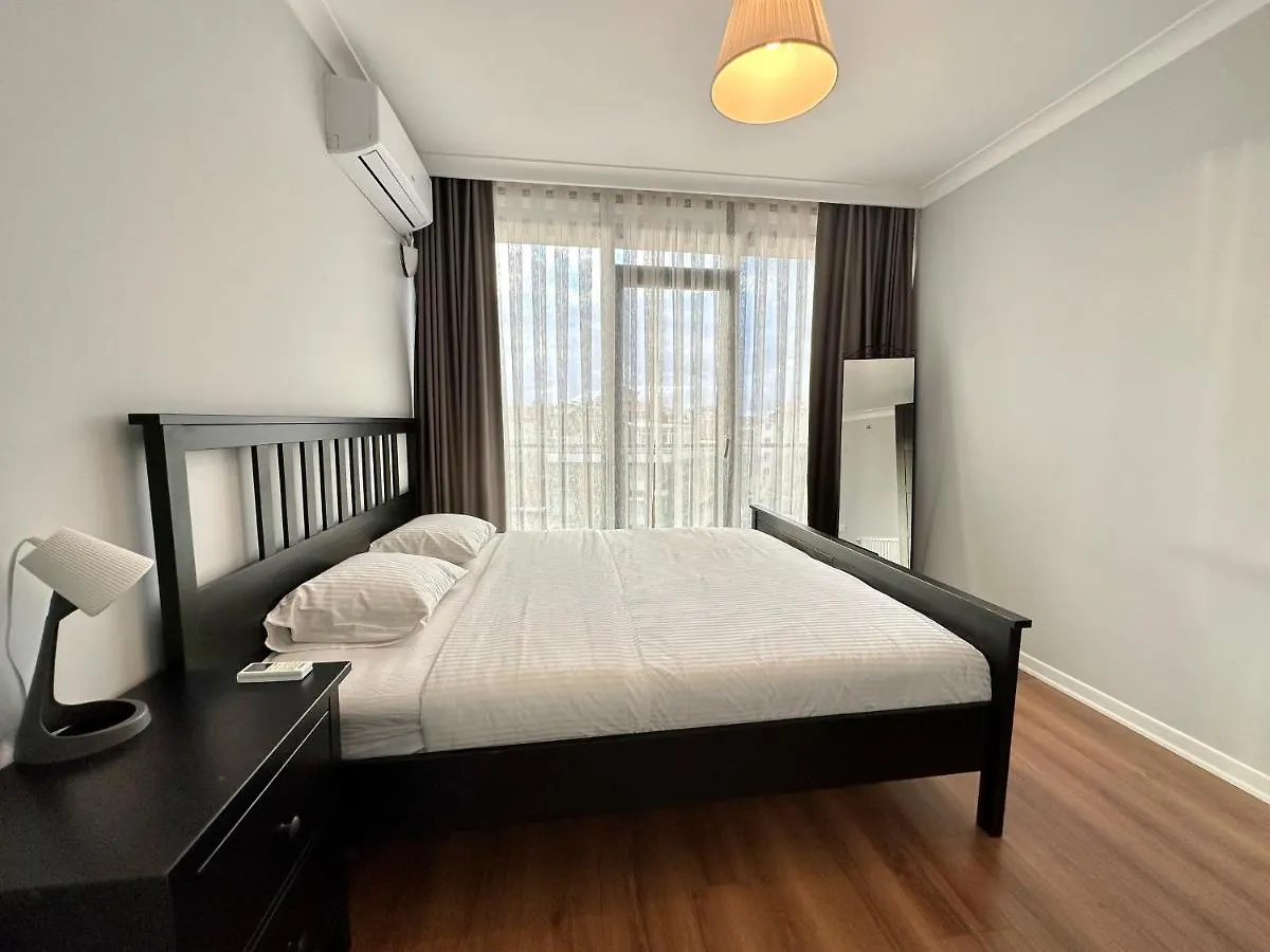Sisli Modern Residence, 2 Bedroom Apartments, 250M Metro Station Istambul 0*,  Turquia